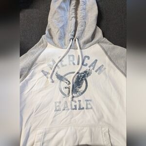 American Eagle Outfitters Gray and White Hoodie